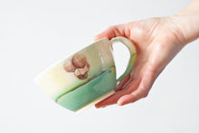 Charger l'image dans le visualiseur de la galerie, 02-H Hot Air Balloon Boat Latte Mug