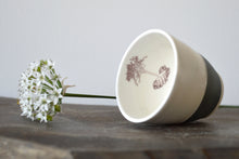 Chargez l'image dans la visionneuse de la galerie, 12-G Generosity Small Cup