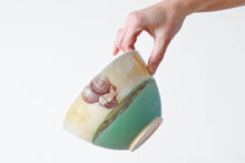 Load image into Gallery viewer, 09-H Hot Air Balloon Boat Tonkinoise Bowl