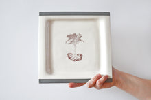 Load image into Gallery viewer, 32-G Generosity Square Plate