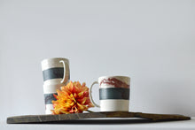 Load image into Gallery viewer, 07-M Jellyfish Straight Mug