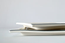 Load image into Gallery viewer, 32-G Generosity Square Plate