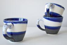 Charger l'image dans la visionneuse de la galerie, 04-B Blue Espresso Cup
