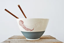 Load image into Gallery viewer, 09-M Jellyfish Soup Tonkinoise Bowl
