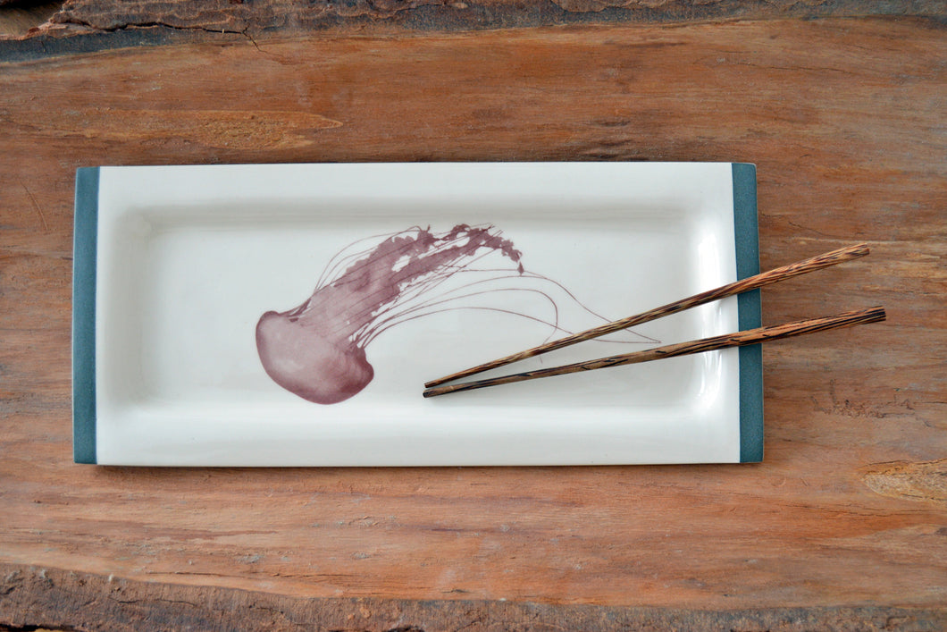 33-M Jellyfish Sushi Plate
