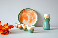 Load image into Gallery viewer, Orange and Green Sake Set
